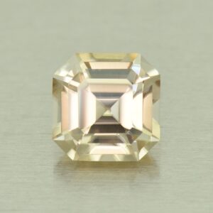 ChampagneZircon sq eme cut 7.0mm 2.57cts N zn5587