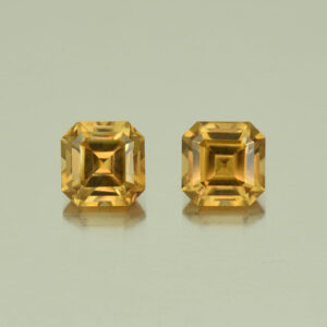ChampagneZircon sq eme pair 5.5mm 2.71cts N zn5280