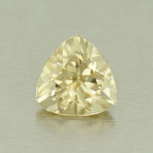 ChampagneZircon trill 6.9mm 1.63cts H zn5327