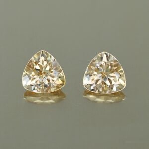 ChampagneZircon trill pair 6.1mm 2.48cts N zn2051