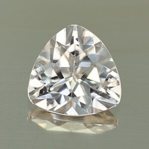 ChampagneZircon trillion 8.5mm 2.90cts N zn3152