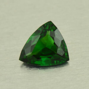 ChromeTourmaline drop trill 6.8x6.2mm 0.69cts N ct533