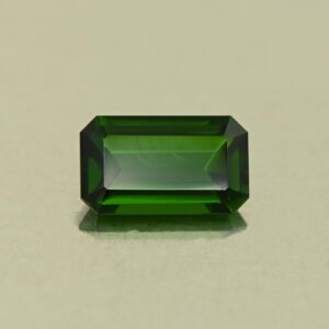 ChromeTourmaline eme cut 7.1x4.2mm 0.66cts N ct668 SOLD