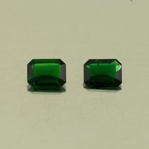 ChromeTourmaline eme cut pair 5.0x4.0mm 0.63cts N ct673
