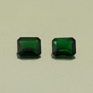 ChromeTourmaline eme cut pair 5.1x4.2mm 0.77cts N ct676 scaled 1