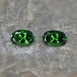 ChromeTourmaline oval pair 7.9x5.2mm 2.09cts ct133