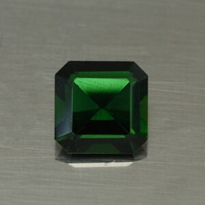 ChromeTourmaline sq eme cut 4.8mm 0.45cts N ct271