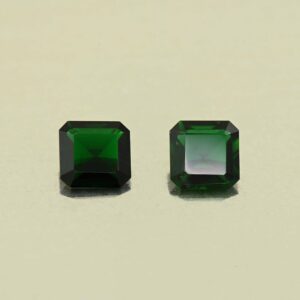 ChromeTourmaline sq eme cut 5.0mm 1.01cts N ct687 scaled 1