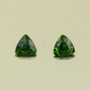 ChromeTourmaline trill pair 4.6mm 0.54cts N ct689