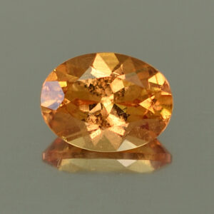 GoldenGrossular oval 8.0x6.0mm 1.47cts N gg131