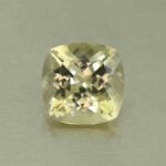 GoldenLabradorite sq cush 14.0x13.8mm 10.02cts N le108