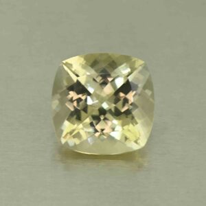 GoldenLabradorite sq cush 14.0x13.8mm 10.02cts N le108