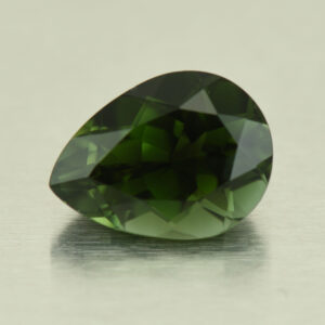 GreenTourmaline pear 12.3x9.1mm 3.97cts N tm808