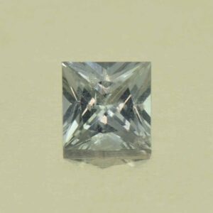 GreySapphire princess 3.9mm 0.38cts N sa612