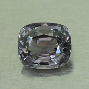 GreySpinel cush 7.7x6.6mm 1.75cts N sp752