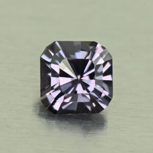 GreySpinel sq cush 5.0mm 0.77cts N sp927