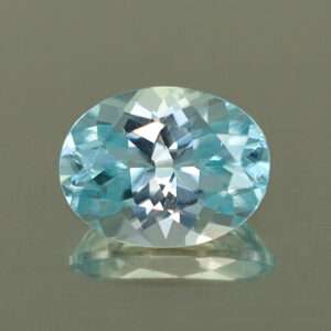 IceBlueZircon oval 9.0x6.9mm 2.73cts H zn3307