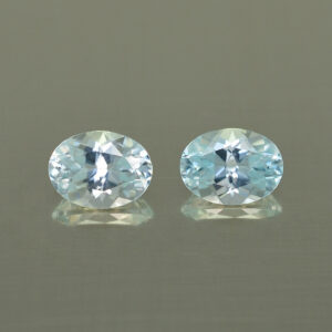 IceBlueZircon oval pair 8.1x6.1mm 3.88cts H zn3306