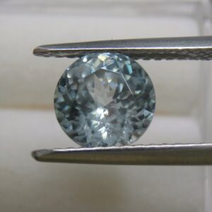 IceBlueZircon round 7.1mm 2.05cts H zn1316