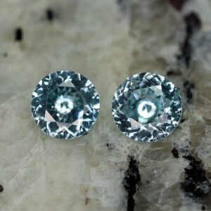 IceBlueZircon round pair 6.0mm 2.18cts zn1309