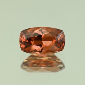 ImperialZircon cush 10.5x6.4mm 3.64cts H zn7409