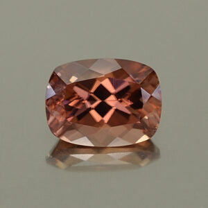 ImperialZircon cush 8.5x6.5mm 2.76cts H zn2511