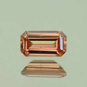 ImperialZircon eme cut 6.6x3.7mm 0.83cts H zn7414