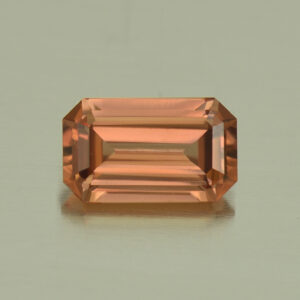 ImperialZircon eme cut 8.5x5.1mm 1.83cts H zn5161