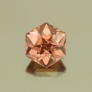 ImperialZircon hexagon 5.5mm 1.30cts H zn5043
