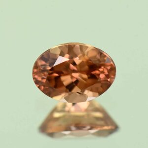 ImperialZircon oval 7.0x5.0mm 1.21cts H zn7422