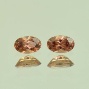 ImperialZircon oval pair 5.5x3.5mm 0.92cts H zn6754