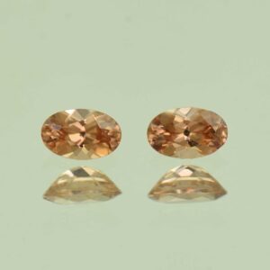 ImperialZircon oval pair 5.5x3.5mm 0.93cts H zn6755