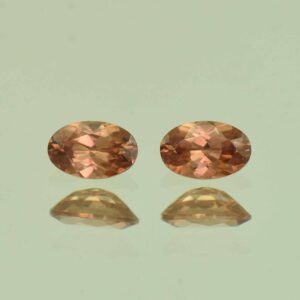 ImperialZircon oval pair 5.5x3.5mm 0.94cts H zn6756