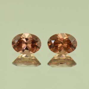 ImperialZircon oval pair 7.0x5.0mm 2.20cts H zn6768