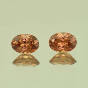 ImperialZircon oval pair 7.0x5.0mm 2.41cts H zn6771