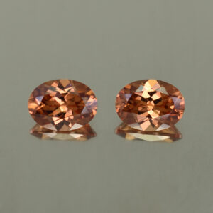 ImperialZircon oval pair 8.0x6.0mm 3.57cts H zn4488