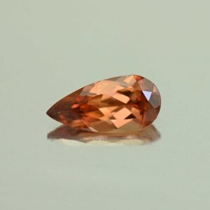 ImperialZircon pear 10.0x4.9mm 1.47cts H zn7337