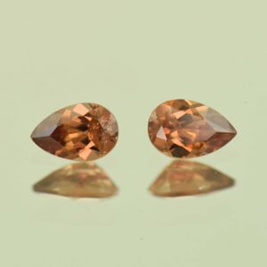 ImperialZircon pear pair 6.0x4.0mm 1.09cts H zn6777 scaled 1