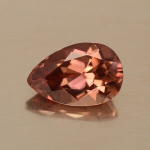 ImperialZircon pearshape 14.3x9.5mm 7.98cts zn833