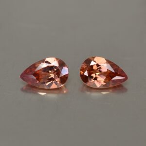 ImperialZircon pearshape pair 8.0x5.0mm 2.27cts zn2536