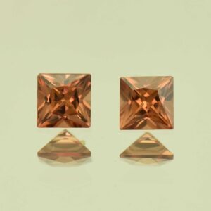 ImperialZircon princess pair 4.5mm 1.34cts H zn6786