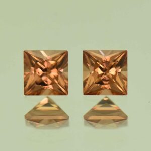 ImperialZircon princess pair 4.5mm 1.47cts H zn6788