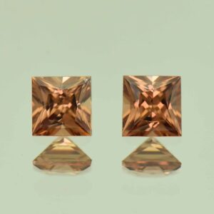 ImperialZircon princess pair 5.0mm 1.92cts H zn6795
