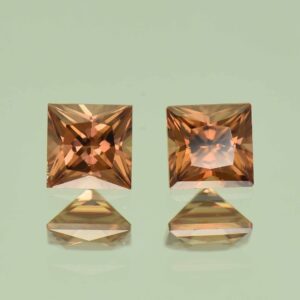 ImperialZircon princess pair 5.0mm 2.01cts H zn6797