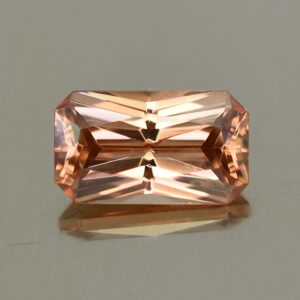 ImperialZircon rad 10.0x5.8mm 3.08cts N zn2959