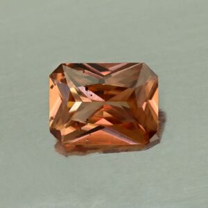 ImperialZircon rad 7.9x5.9mm 1.84cts H zn7343