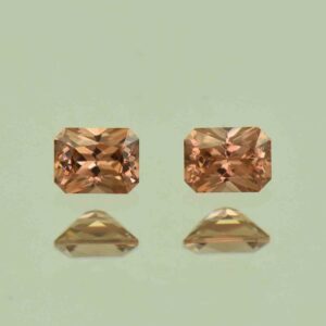 ImperialZircon rad pair 4.0x3.0mm 0.58cts H zn6864