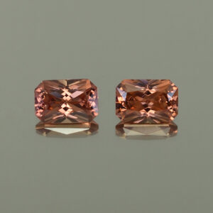 ImperialZircon rad pair 6.4x4.4mm 2.10cts H zn4370