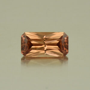 ImperialZircon radiant 8.8x4.6mm 1.77cts H zn4056