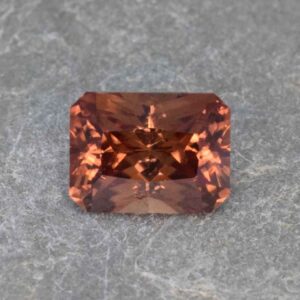 ImperialZircon radiant 9.5x7.1mm 3.94cts H zn1992